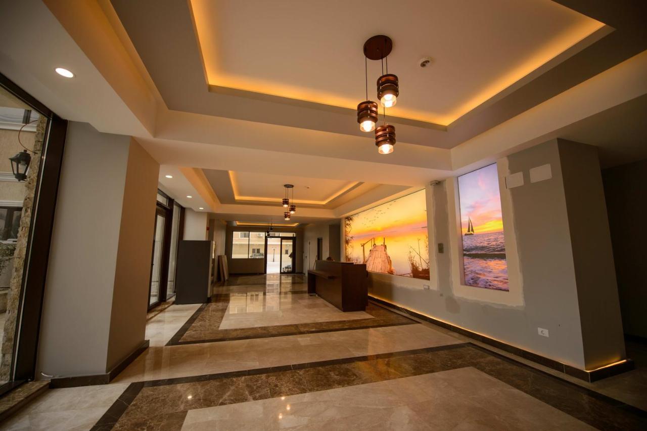 Solid Residence Mamaia Exterior photo